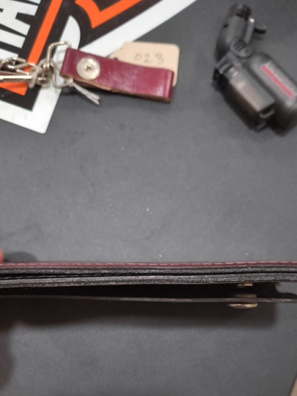 Vintage Harley-Davidson Burgundy and Red Leather Chain Wallet - Picture 4 of 7
